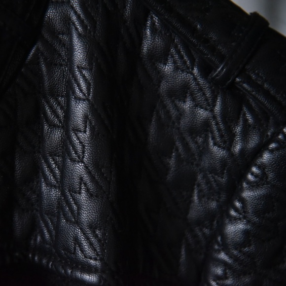 Guess Faux Leather Jacket - Picture 6 of 6